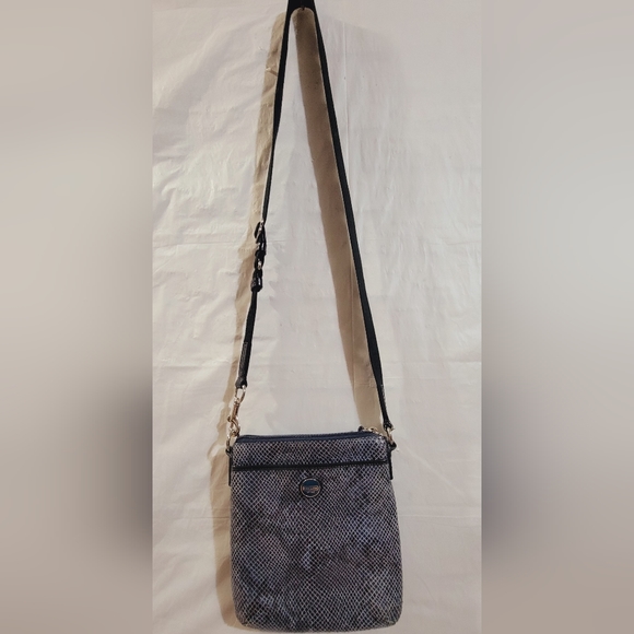💙RARE💙 Authentic Snakeprint Messenger Crossbody Shoulder Bag - Picture 4 of 15